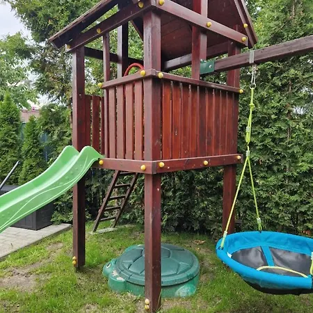 Akacjowy Kacik Caloroczny Ogrzewany Kąty Rybackie